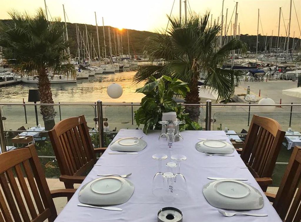 Sığacık'ın En İyi Balık Restoranları